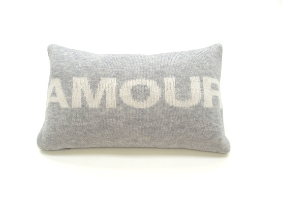 Nackenkissen "AMOUR" fein gestrickt aus Kaschmir, Merinowolle und Seide